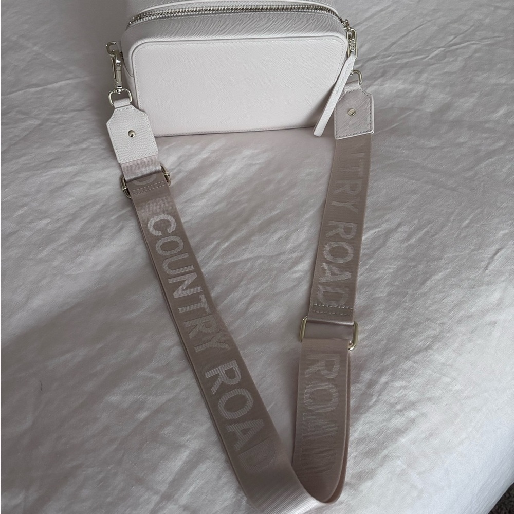 Country Road Cream Crossbody Bag with Gold Details - Picture 2 of 6